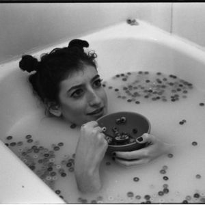 Meet your Posher, Isabelle